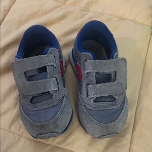 Saucony Jazz Low Pro Gray and Blue Velcro Shoes